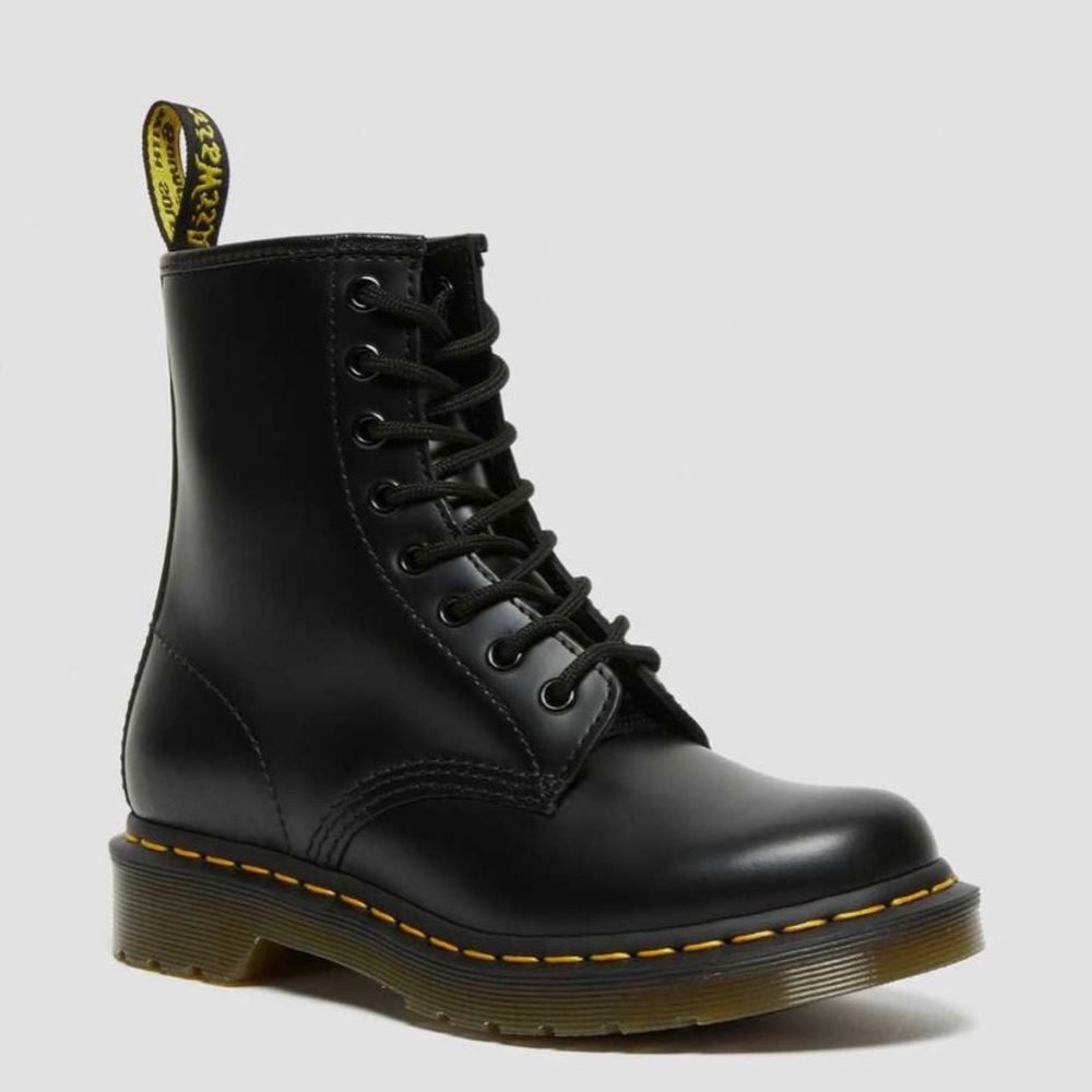 Dr. Martens Women’s Smooth Leather Lace Up Boots